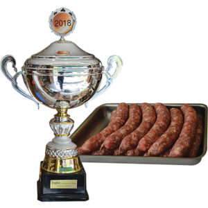 Au Fil du Couteau a remporter le 1er prix pour ses saucisses à l'oignon à St-Hilaire du Harcouët