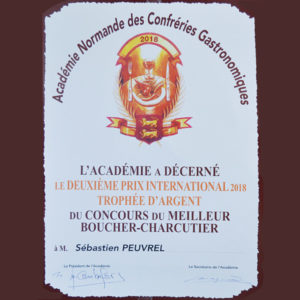 Au Fil du Couteau a remporté le Trophée d'Argent en Normandie, le 2ème prix Internantional du meilleur Boucher Charcutier